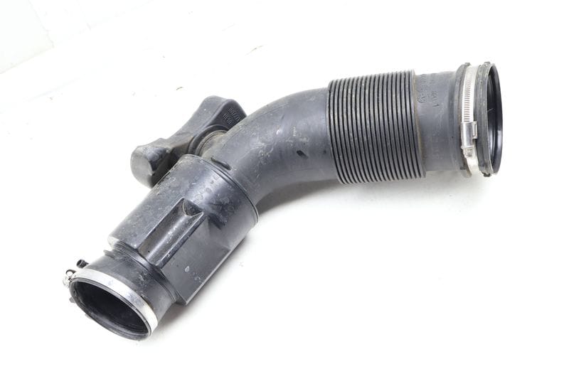 Air Intake Hose / Tube 06E129629R — Used (SKU 683220)