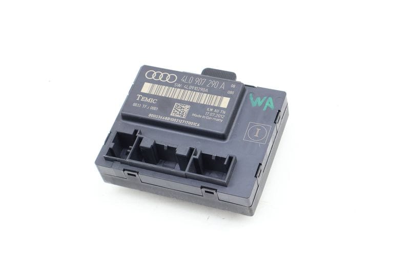 Comfort Control Module / Ccm 4L0907290A — Used (SKU 682965)