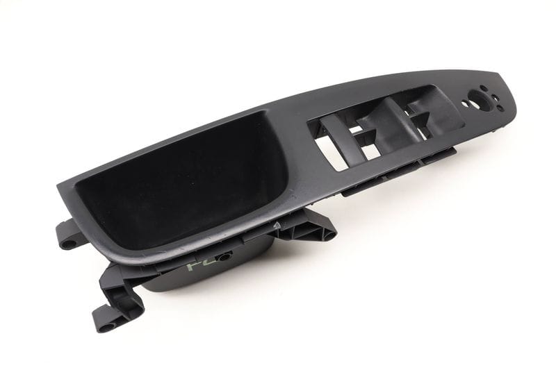 Door Panel Master Window Switch Trim / Bezel 4L1867171 — Used (SKU 605352)