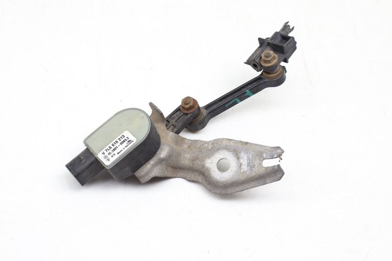 Headlight Leveling Sensor 7L6616213 — Used (SKU 683068)