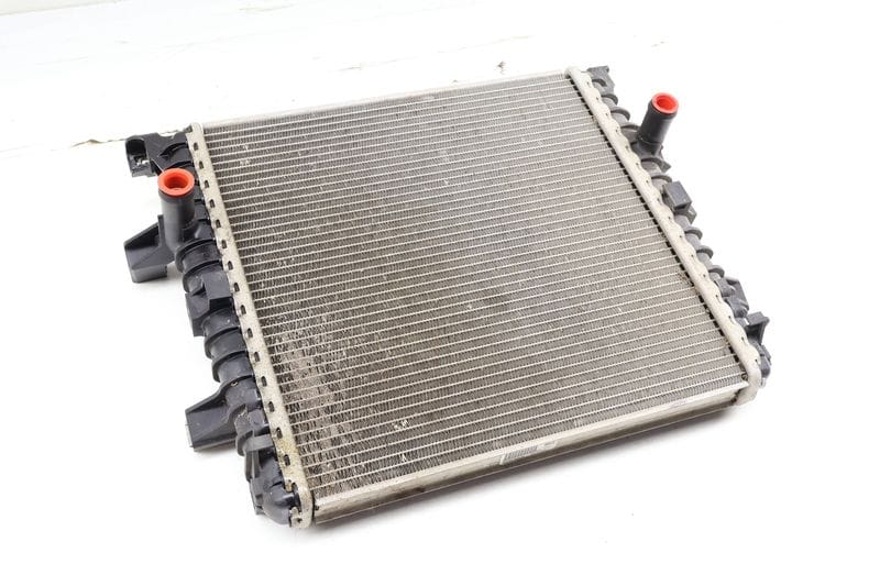 Auxiliary / Secondary Radiator 7L8121212A — Used (SKU 683032)