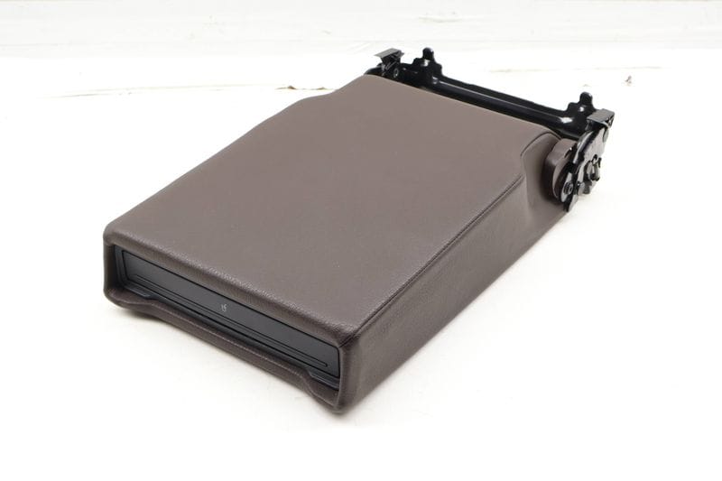 2ND Row Armrest / Cup Holder 4L0883081M — Used (SKU 682829)