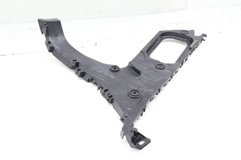 Bumper Guide / Bracket 4L0807453A — Used (SKU 683171)