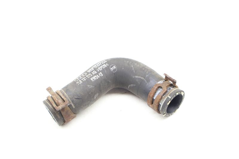 Auxiliary Radiator Lower Coolant Hose 7L8121070AG — Used (SKU 683237)