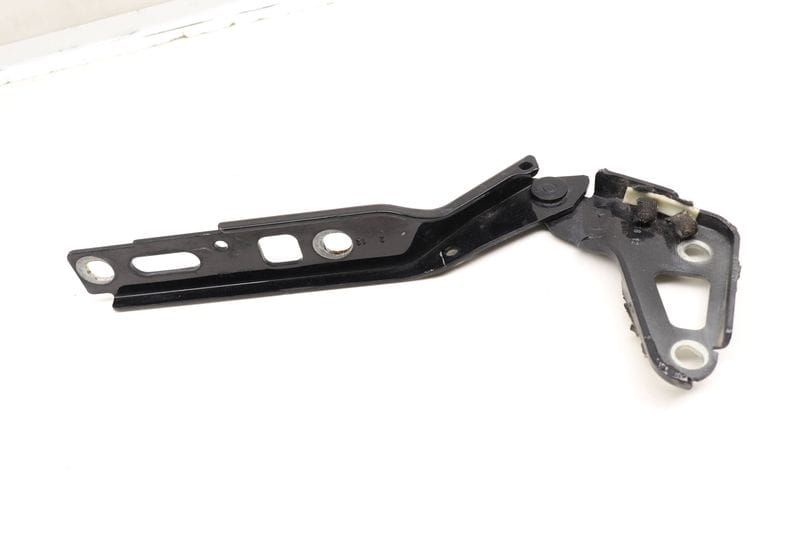 Hood Hinge 4L0823302 — Used (SKU 605567)