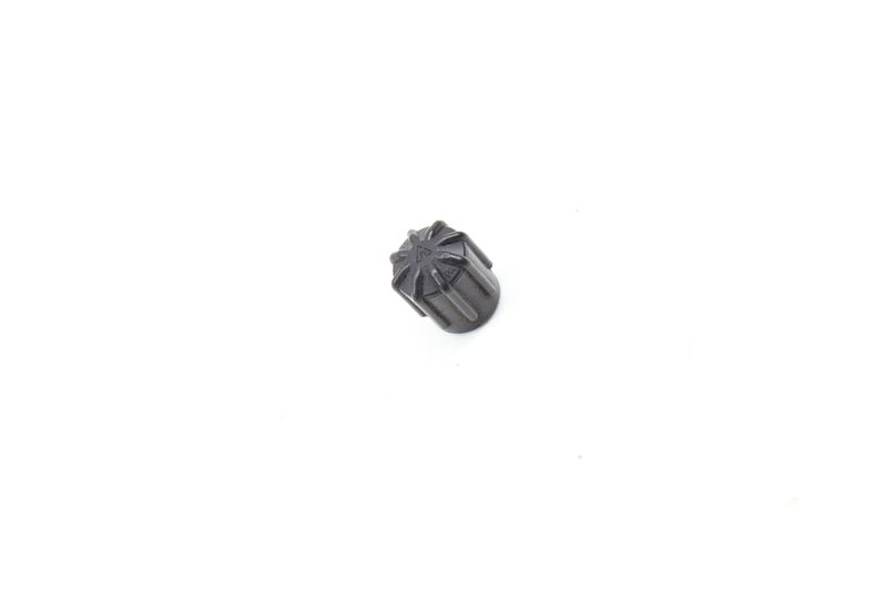 AC Hose / Line Cap (13MM) 8A0820871AB — Used (SKU 634767)