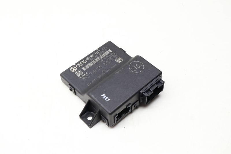 Can-Bus / Gateway Control Module 8R0907468P — Used (SKU 634307)