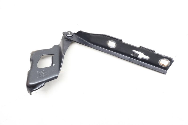 Hood Hinge 8T0823301E — Used (SKU 634752)
