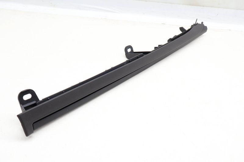 Electric Sunshade Track / Deck Trim 8T0864305 — Used (SKU 634396)