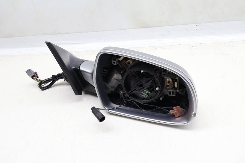Side View Door Mirror w/ Memory 8T1857410AK — Used (SKU 634422)