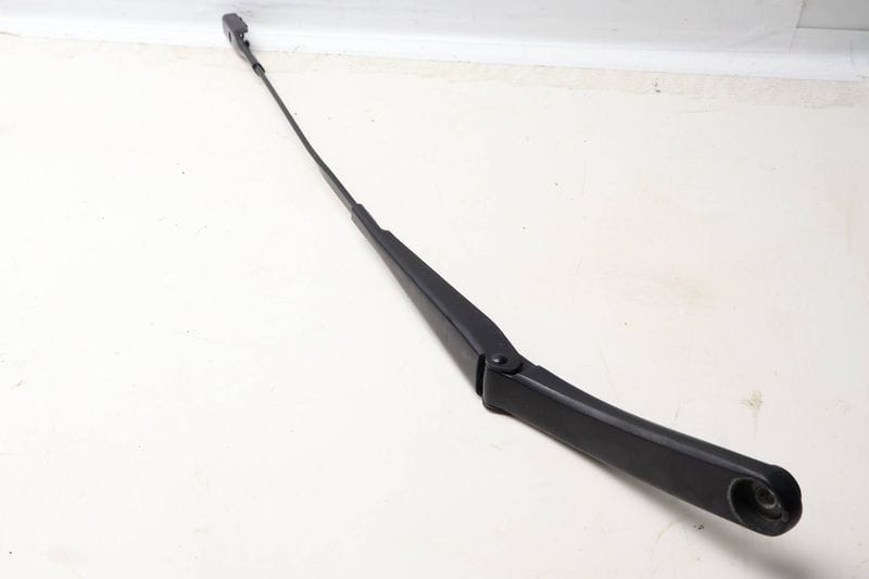 Windshield Wiper Arm 8T1955408A — Used (SKU 634674)