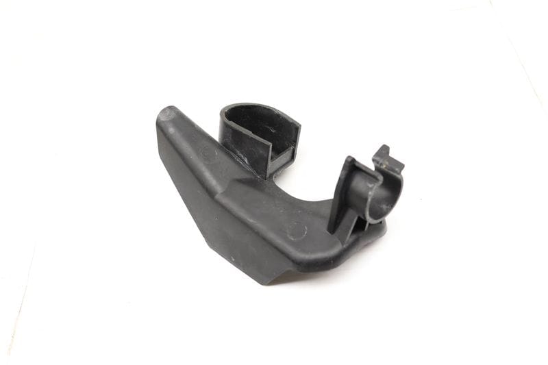 Water Deflector 8T1871353 — Used (SKU 528158)