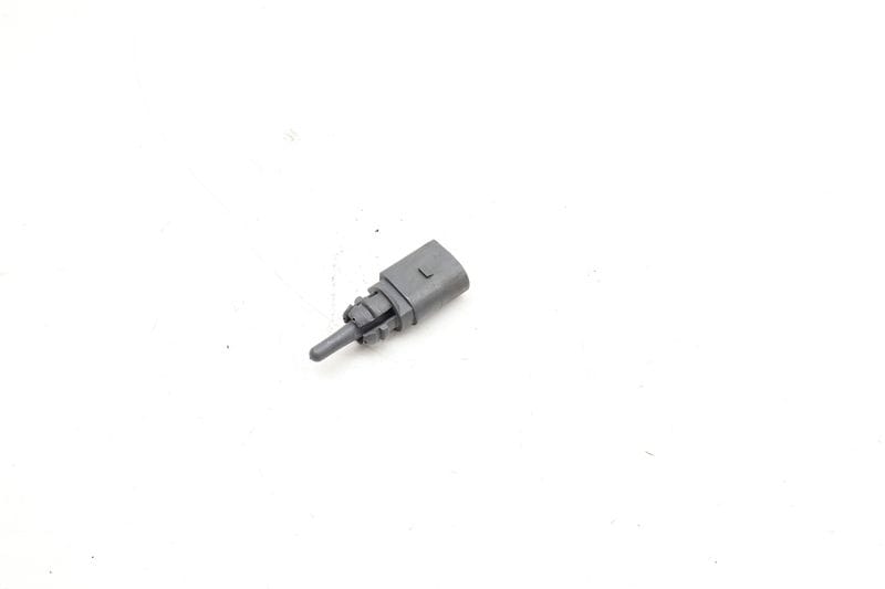 Ambient Air Temperature Sensor 8Z0820535A — Used (SKU 709900)