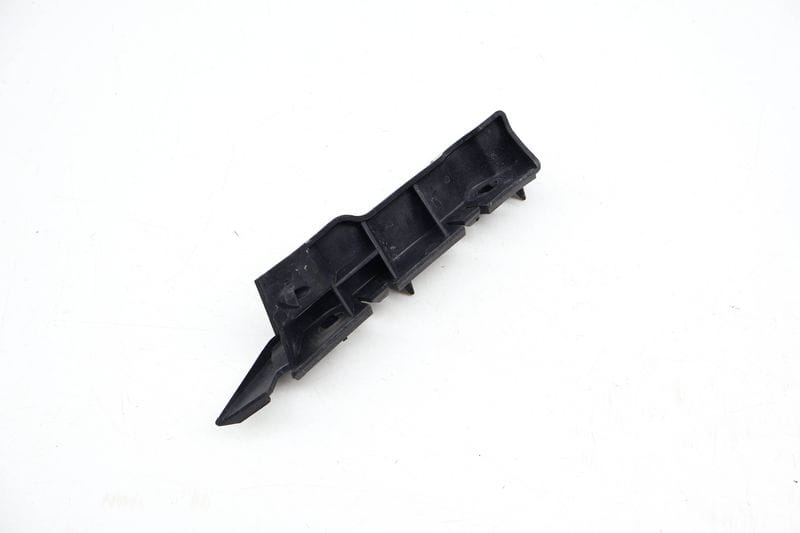 Bumper Guide / Bracket 8T0807283C — Used (SKU 709925)