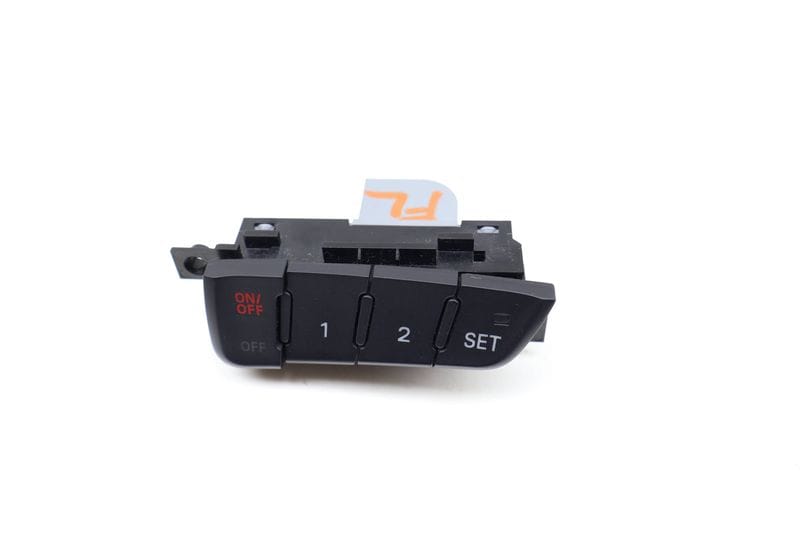 Memory Switch / Button 8T0959769 — Used (SKU 709826)