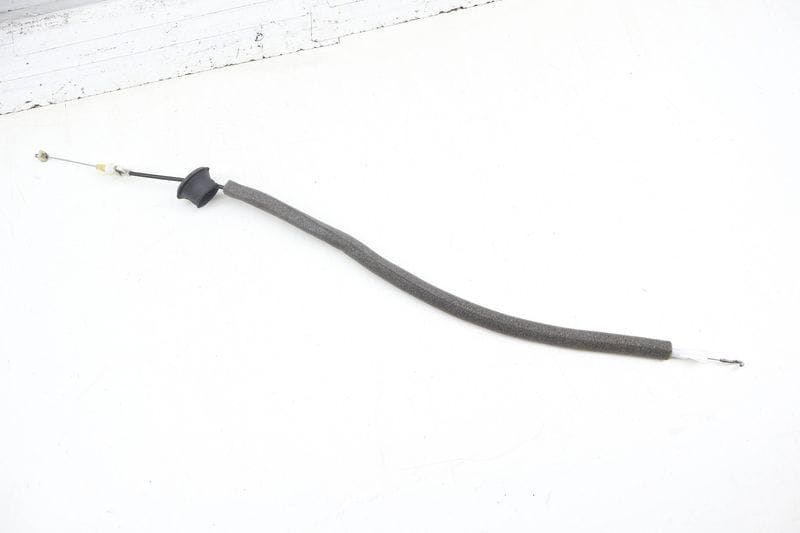 Interior Door Handle Release / Bowden Cable 8T0837085 — Used (SKU 710038)