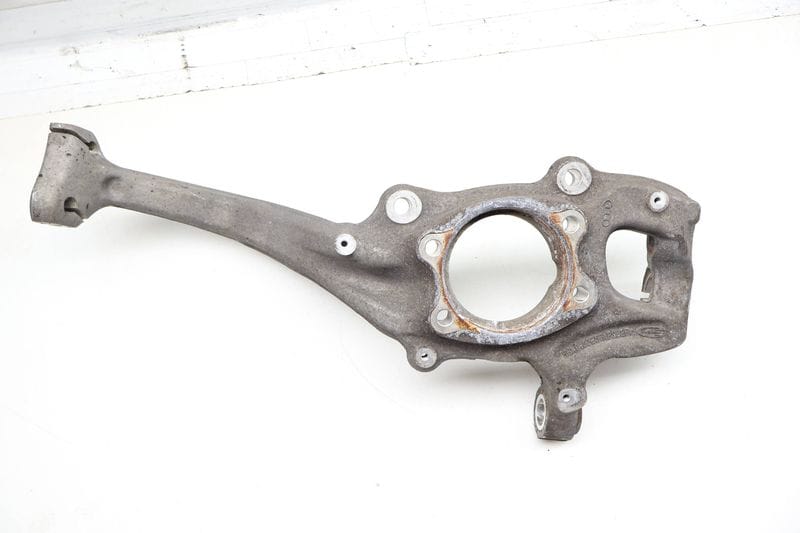 Spindle Knuckle / Wheel Bearing Housing 4G0407241C — Used (SKU 710123)
