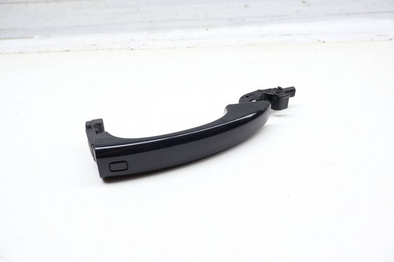 Exterior Door Handle 8T0837205A — Used (SKU 710027)