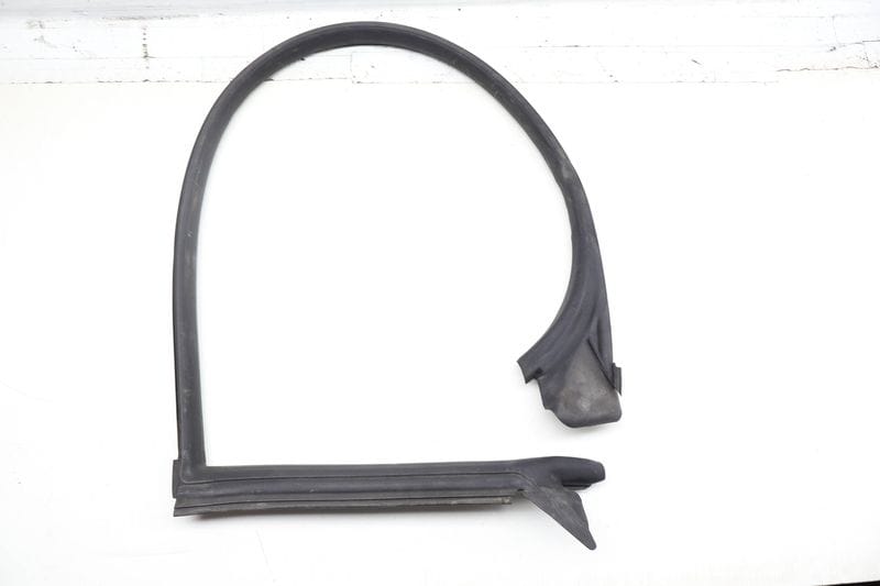 Upper Inner Door Seal / Weather Stripping 8T0845354E — Used (SKU 710150)