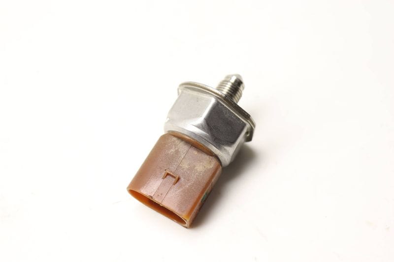 Fuel Pressure Sensor 03C906051C — Used (SKU 596120)