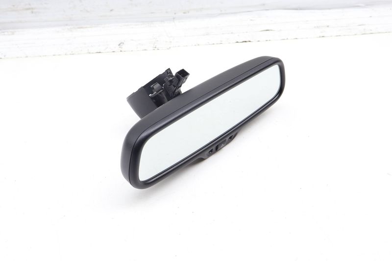 Interior Rear View Mirror w/ Auto Dim / Compass 8T0857511AC — Used (SKU 710032)
