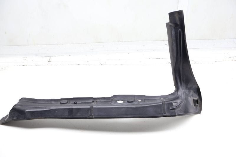 Inner Fender End Plate / Cover 8T0821111A — Used (SKU 710145)