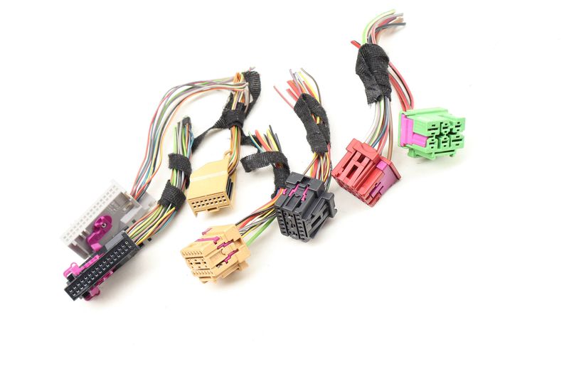 Onboard Supply Module Wiring Harness Connector / Pigtail Set — Used (SKU 615557)