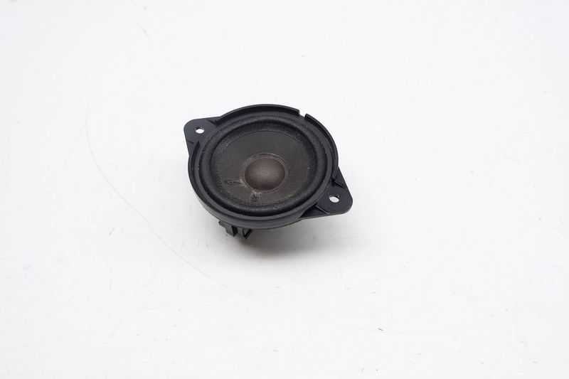 Dash Speaker (BANG & OLUFSEN) 8T0035416 — Used (SKU 710000)