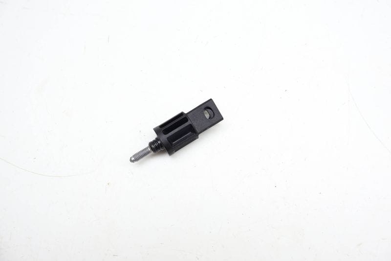 Tail Light / Lamp Fastener Screw 8E0945246A — Used (SKU 709962)