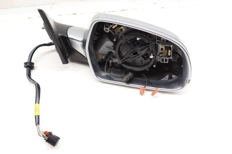 Side View Door Mirror w/ Memory 8T1857410AK — Used (SKU 596188)