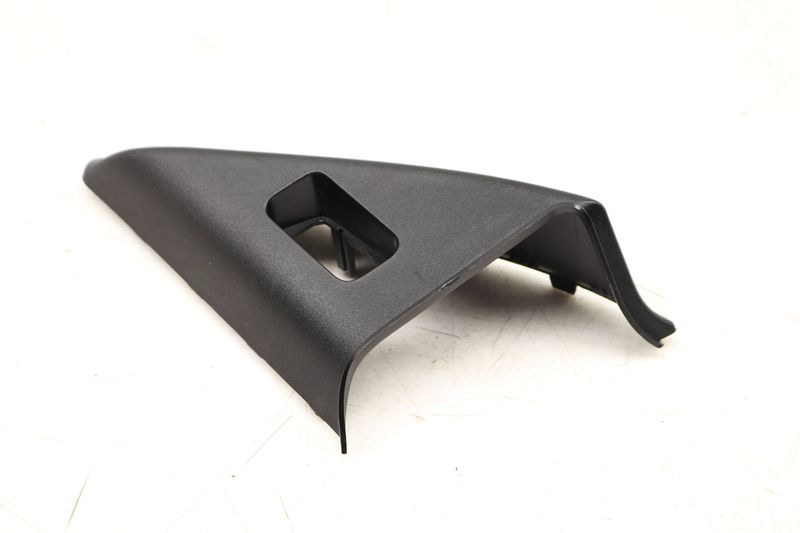 Interior Corner Door / Window Trim 4G0857505A — Used (SKU 526299)