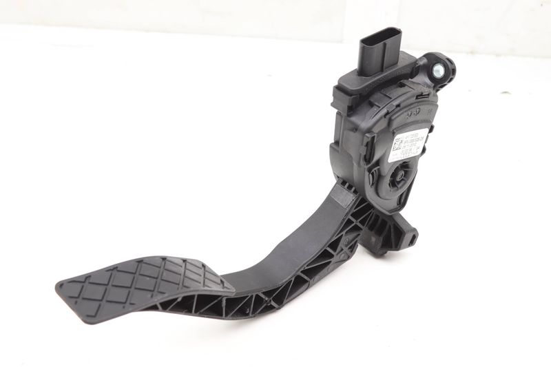 Gas Pedal / Accelerator Module 4H1723523 — Used (SKU 589239)