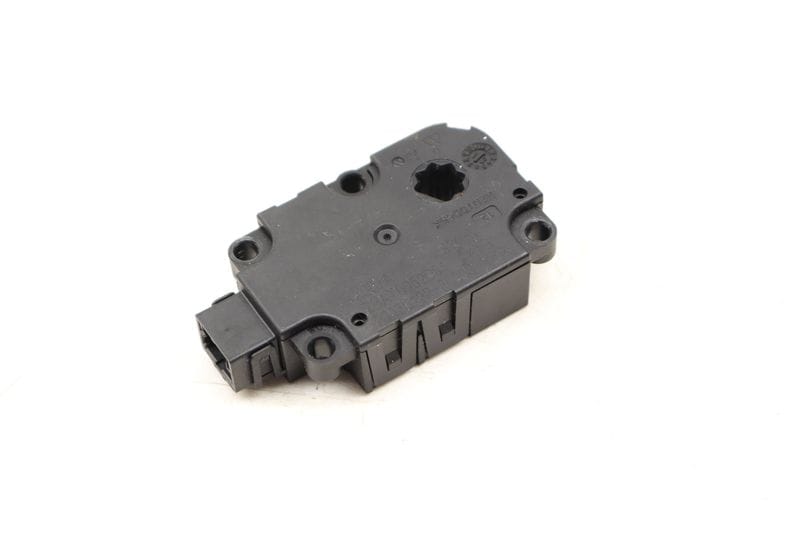 HVAC Flap / Servo Air Motor / Actuator 4H0820511D — Used (SKU 526290)