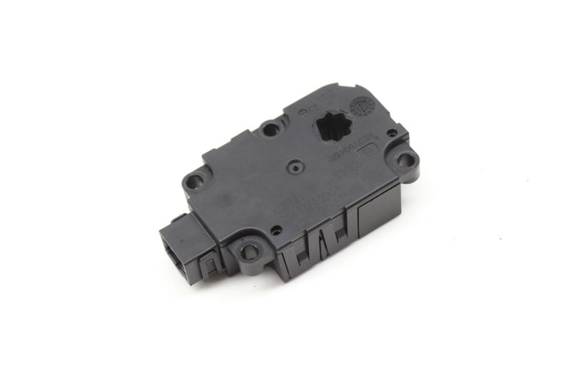 HVAC Flap / Servo Air Motor / Actuator 4H0820511D — Used (SKU 589341)