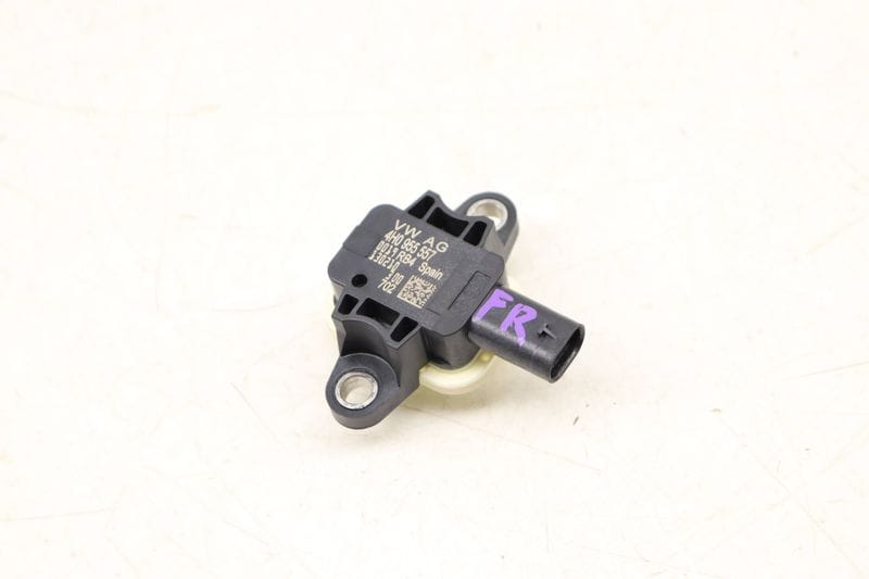 Center Impact / Crash Sensor 4H0955557 — Used (SKU 526302)