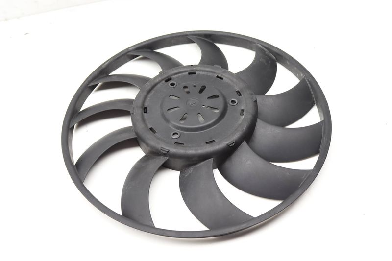 Electric Cooling Fan Blade — Used (SKU 589568)