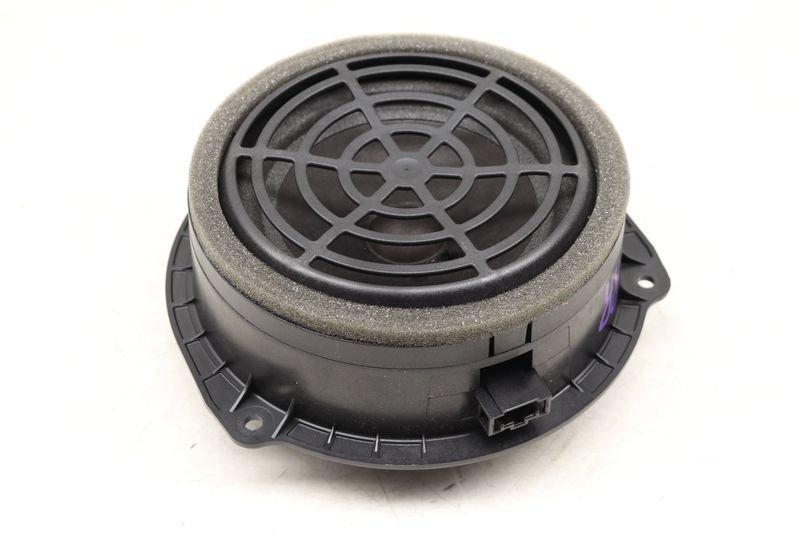 Mid-Range Door Speaker (BOSE) 4G0035411 — Used (SKU 526399)