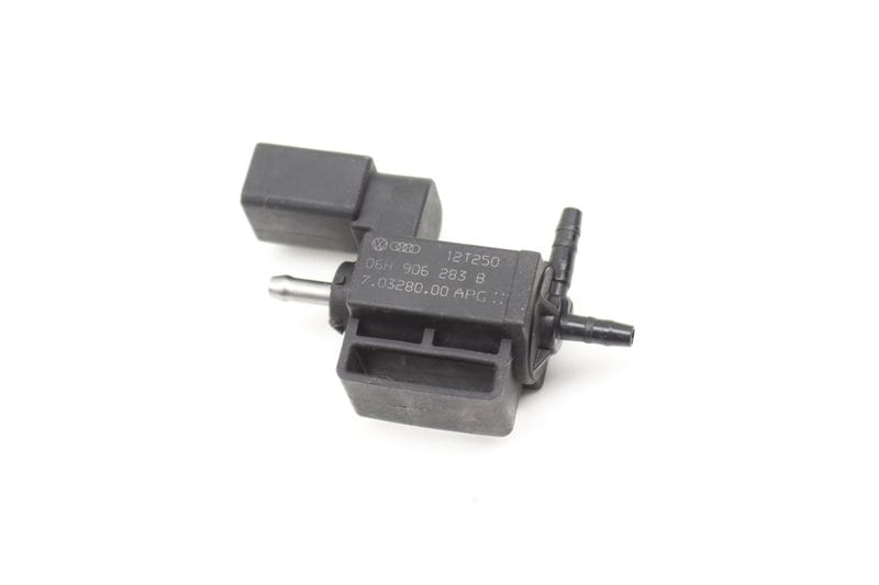 Solenoid Valve 06H906283B — Used (SKU 589406)