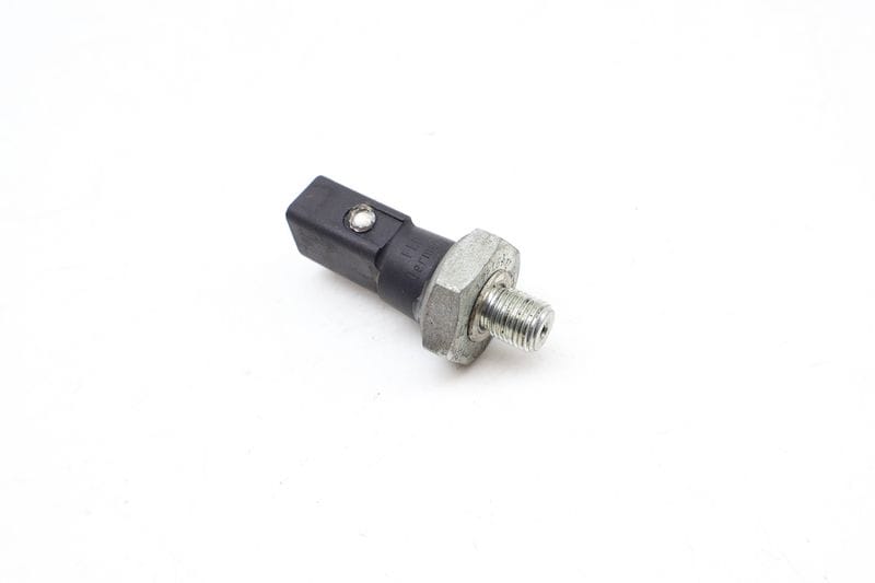Engine Oil Pressure Sensor / Switch 06D919081B — Used (SKU 671718)