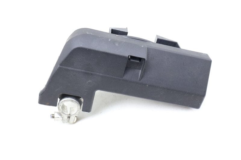 Positive Battery Connector 8J0915459 — Used (SKU 671674)