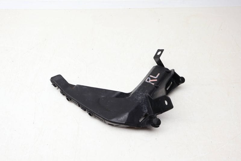 Bumper Guide / Bracket 8J0807453B — Used (SKU 671882)