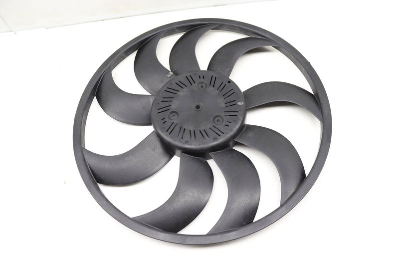 Electric Cooling Fan Blade 17418642161 — Used (SKU 463830)