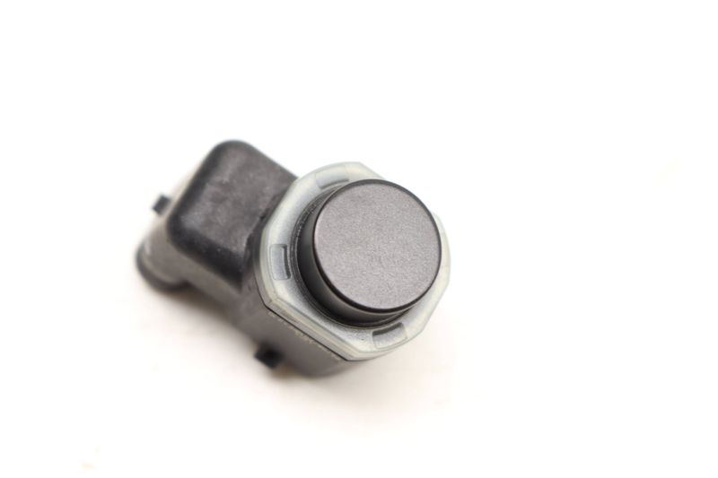 PDC / Park Distance / Assist Sensor 66209270495 — Used (SKU 440914)