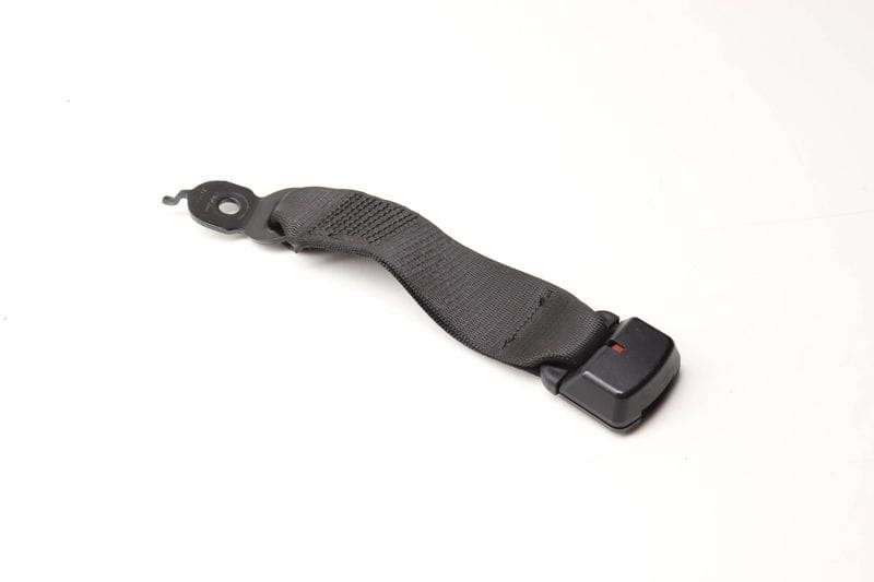 Seat Buckle / Receiver 72117244836 — Used (SKU 587906)