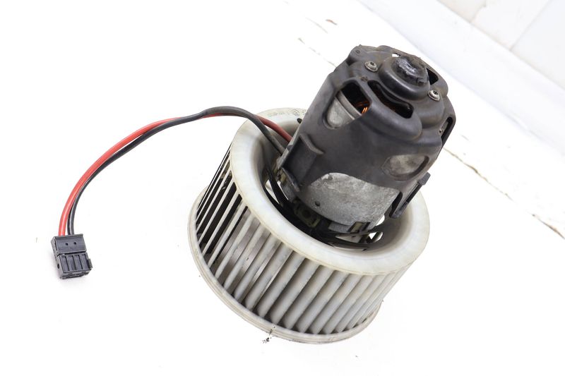 Blower Motor / Fan 64119242607 — Used (SKU 731224)