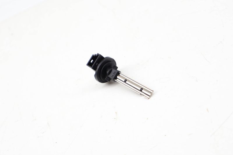 Cabin Temperature Sensor 64119166109 — Used (SKU 731024)