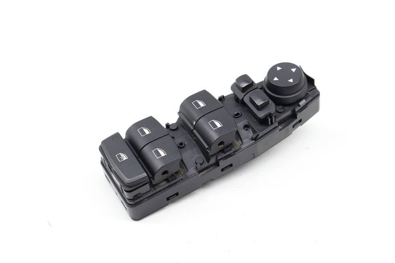 Master Window Switch 61319241955 — Used (SKU 730766)