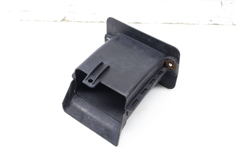 Engine Air Duct 51757185168 — Used (SKU 731134)