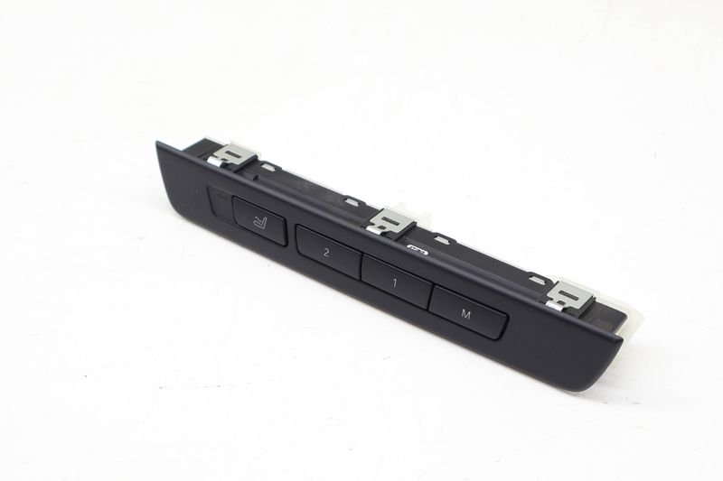 Seat Memory Control Switch 61319215768 — Used (SKU 730759)