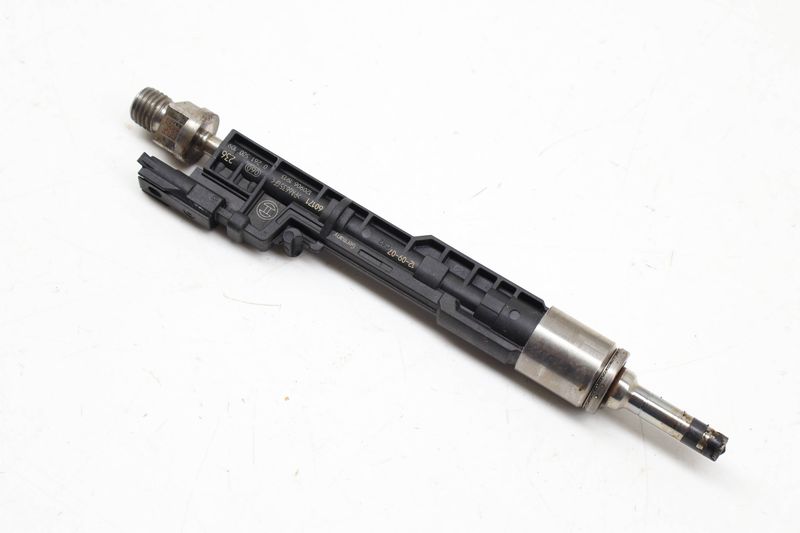 Fuel Injector (EU5) 13647597870 — Used (SKU 730973)